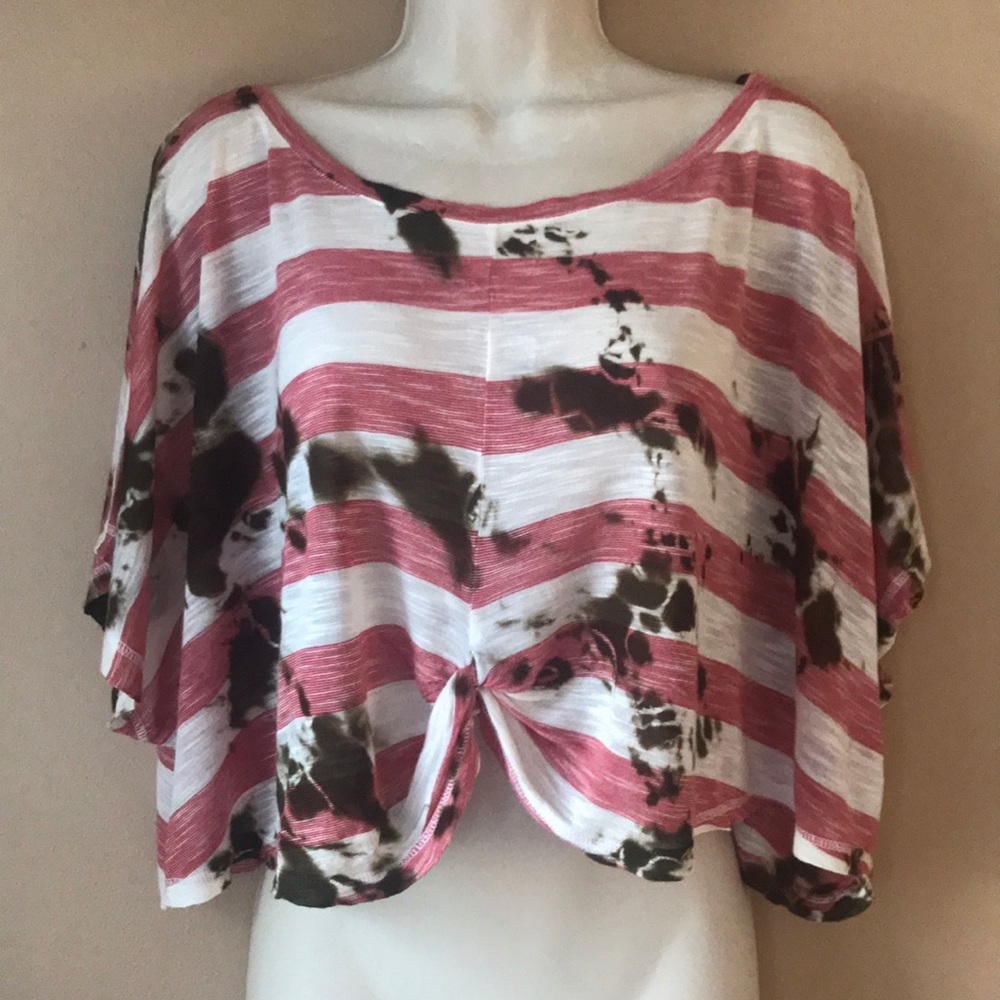 Twist bottom crop top